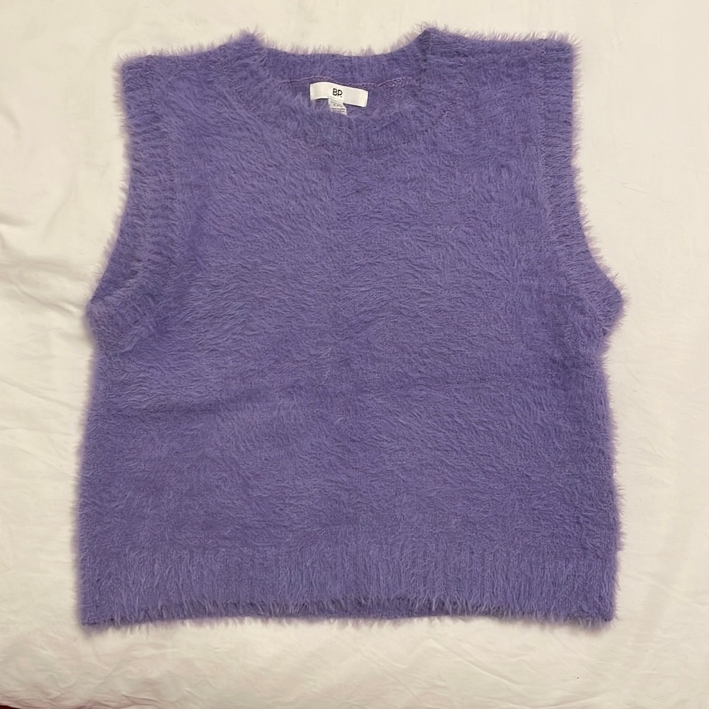 BP lavender furry sweater vest sz XXS